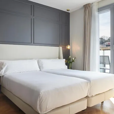 Hotel Arrizul Catedral 3*