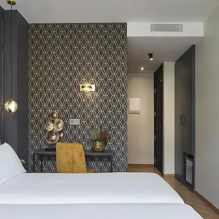 Hotel Arrizul Catedral 3*